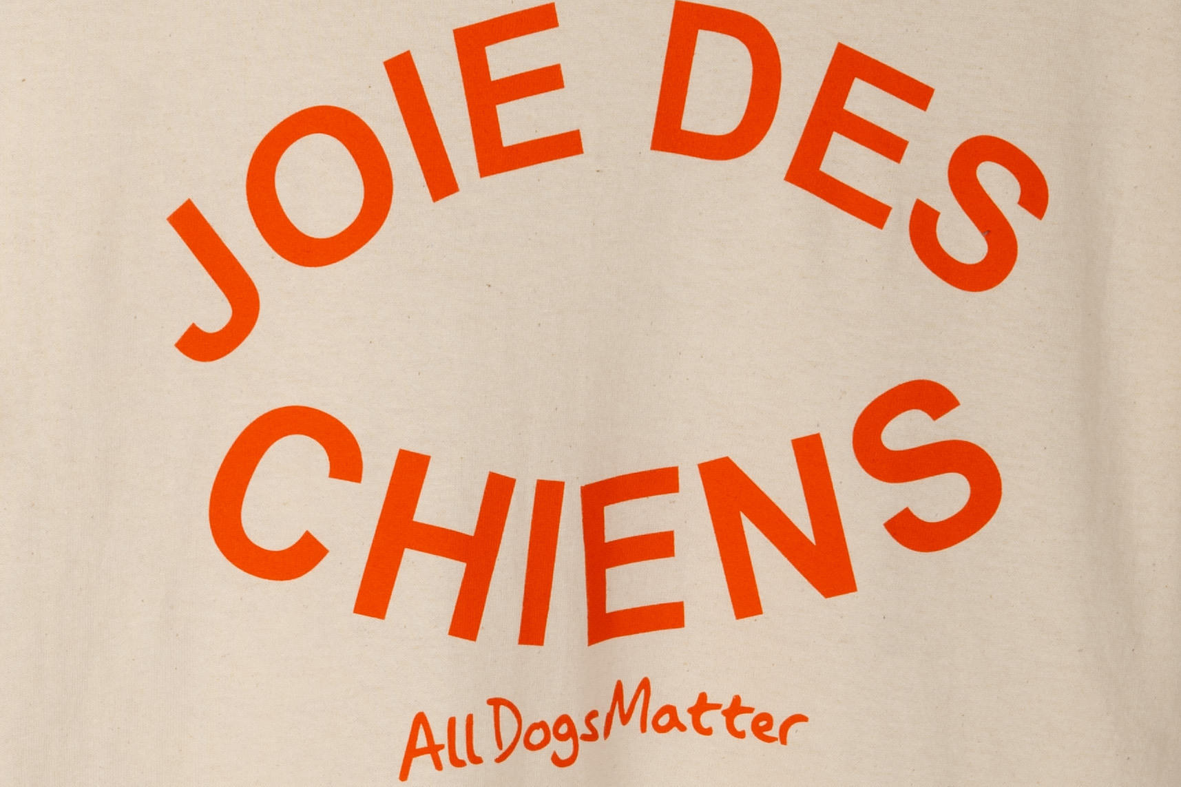 Joie Des Chiens T-Shirt Cream